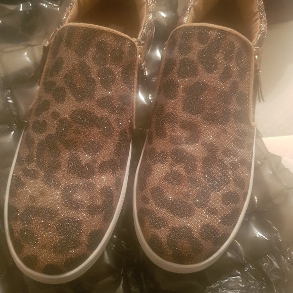 Buckle Shoes - Picture 5 of 5